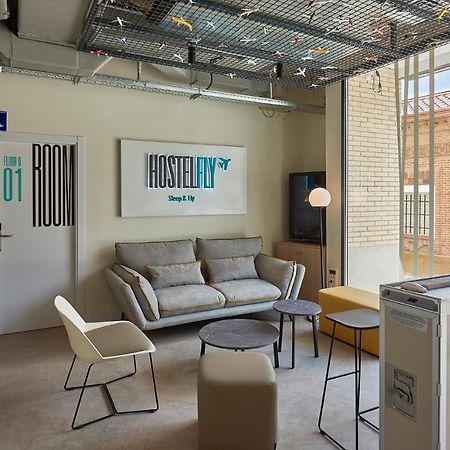 Hostelfly Madrid Exteriér fotografie