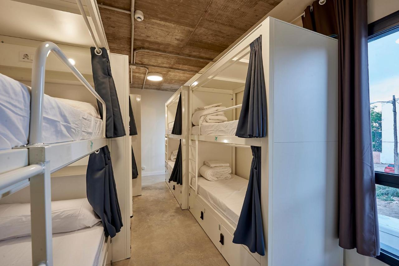 Hostelfly Madrid Exteriér fotografie